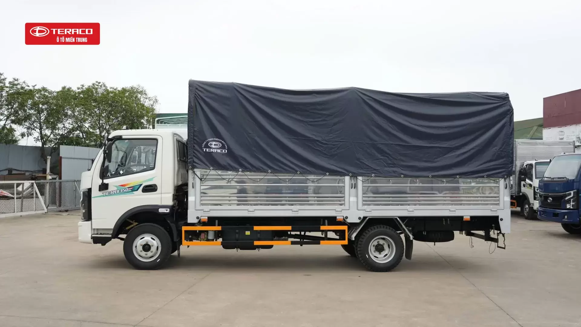 xe-tai-350-plus-mui-bat