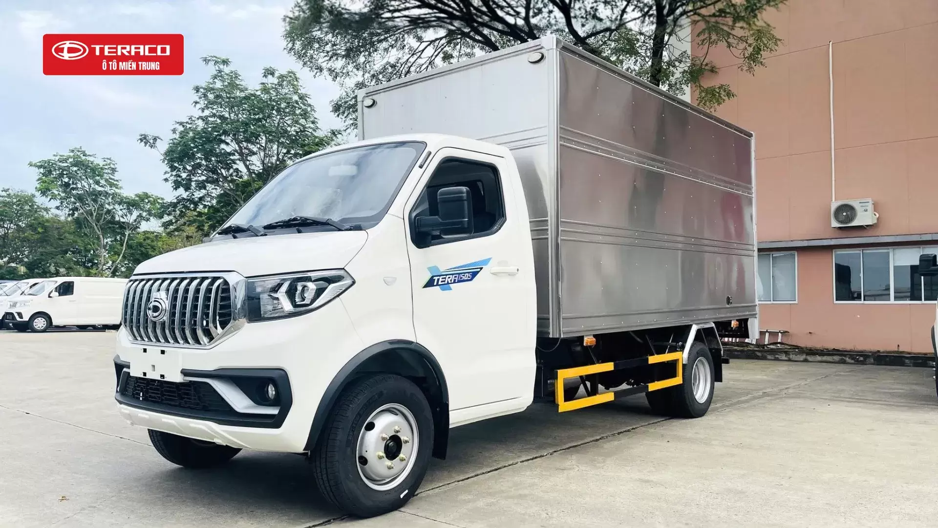 Tera-150s-xe-thung-kin-1