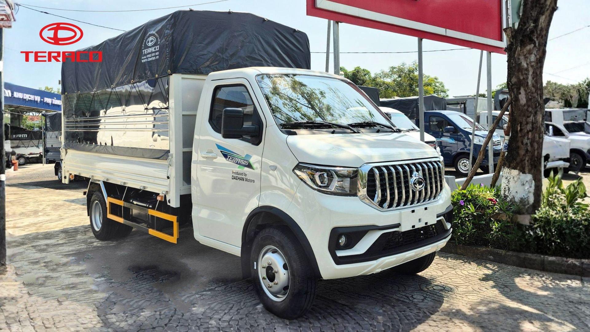 tera-150s-thung-mui-bat-mau-trang