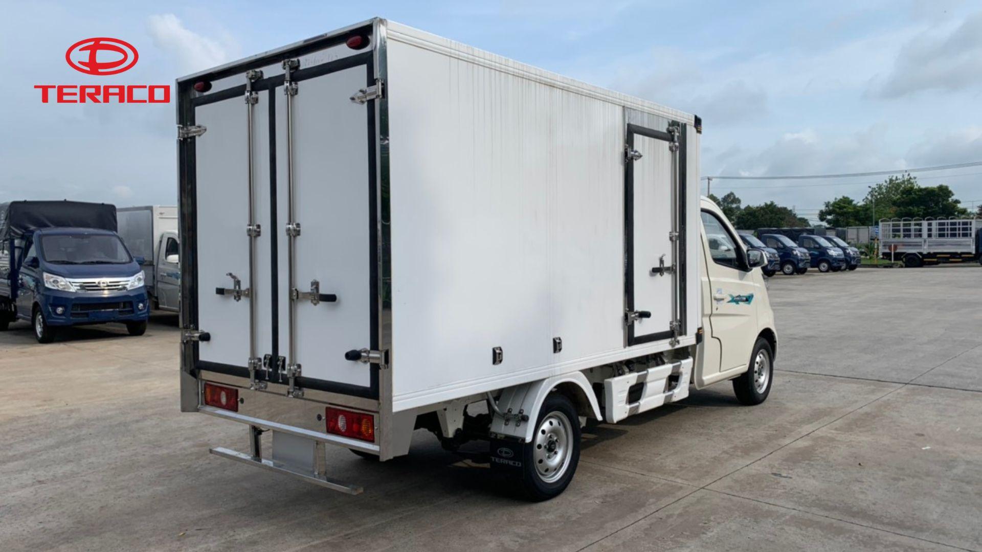 xe-tai-tera-star-thung-kin-composite